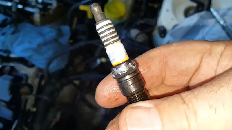Locating Spark Plugs & Extracting 
